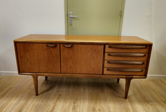 Image 1 of Vintage John Herbert A Younger Lowboard Dressoir Kast Kastje