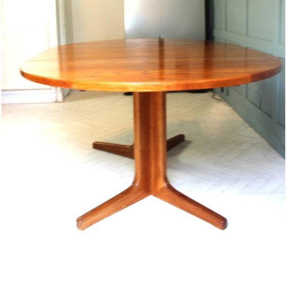 Image 1 of Mid century Deense D-Scan uitschuifbare eettafel