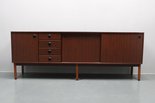 Italiaans dressoir uit 1970