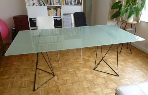 Hoge ' Treto ' Design Tafel