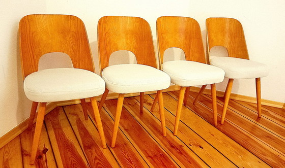 Image 1 of Tsjecho-Slowaakse stoelen toegeschreven aan O. Haerdtl voor Ton, 1960S, set van 4