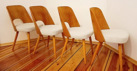 Image 1 of Tsjecho-Slowaakse stoelen toegeschreven aan O. Haerdtl voor Ton, 1960S, set van 4