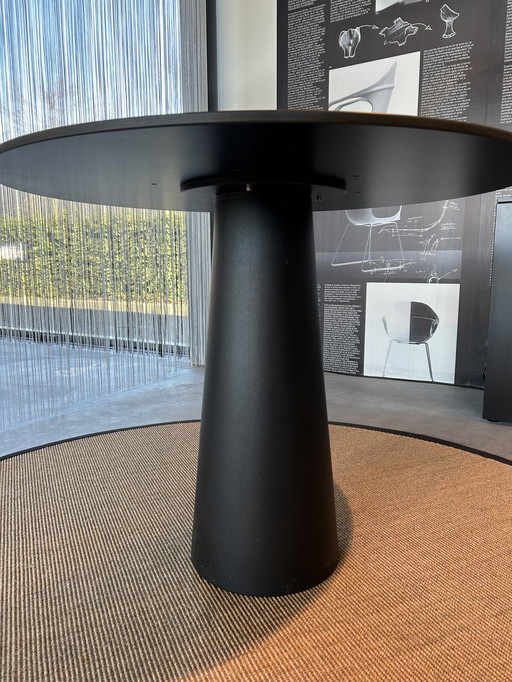 Moooi Container Table