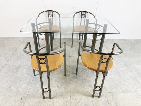 Image 1 of Postmoderne eetkamerstoelen en tafel