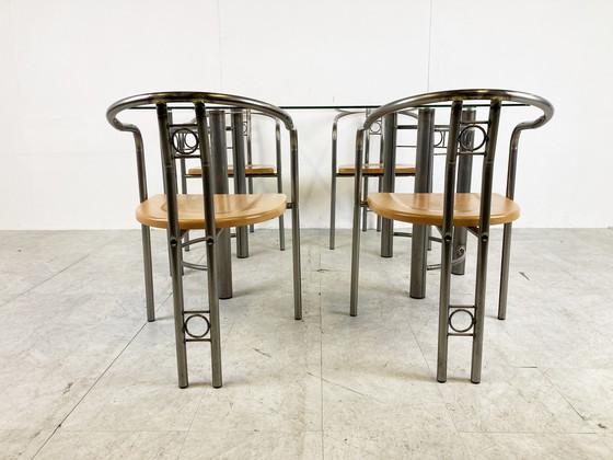 Image 1 of Postmoderne eetkamerstoelen en tafel