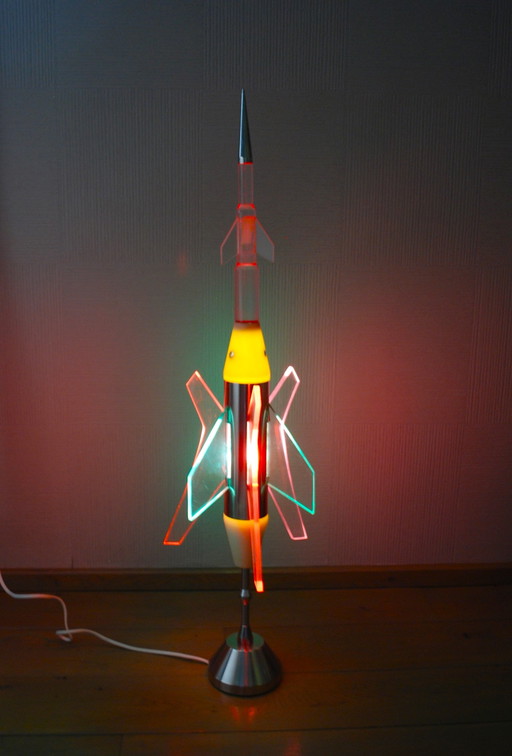 Space age raket lamp