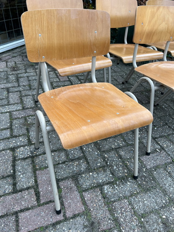 Image 1 of Jaren zeventig schoolstoelen, stapelbaar 