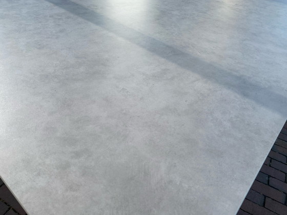 Image 1 of Bert Plantagie eettafel