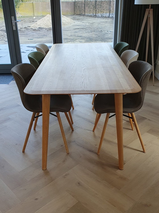 Image 1 of Sav & Økse eikenhouten tafel