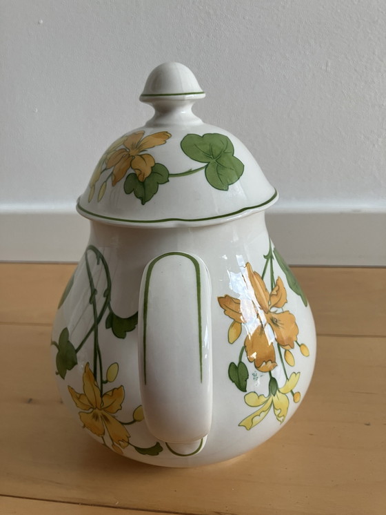 Image 1 of Villeroy & Boch Geranium Theepot