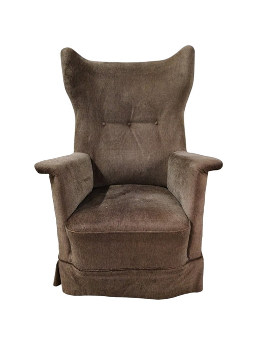 High Wing Back Chair 