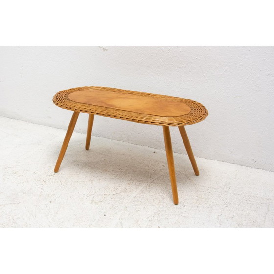 Image 1 of Mid century rotan kruk van Jan Kalous voor Úluv, Tsjecho-Slowakije 1960