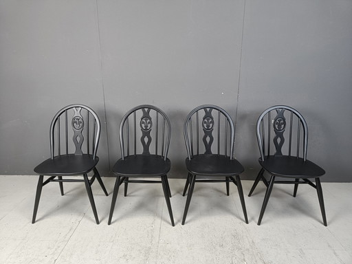 Set van 4 gezwarte Ercol eetkamerstoelen, jaren 1950