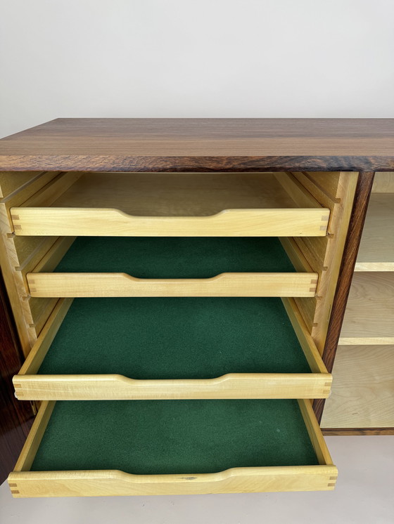 Image 1 of Poul Hundevad Deens Rosewood Dressoir 