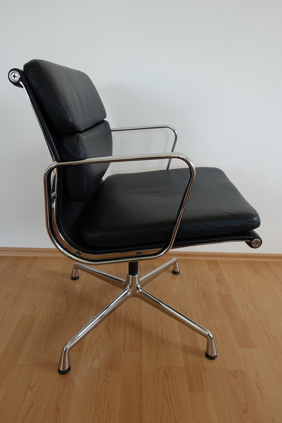 Image 1 of Vitra EA 208 Zachte Onderlegger