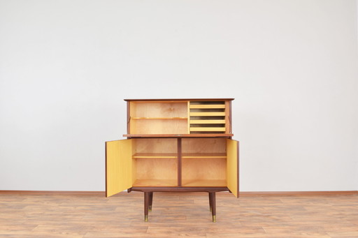 Mid Century Noors teak kabinet, 1960S.