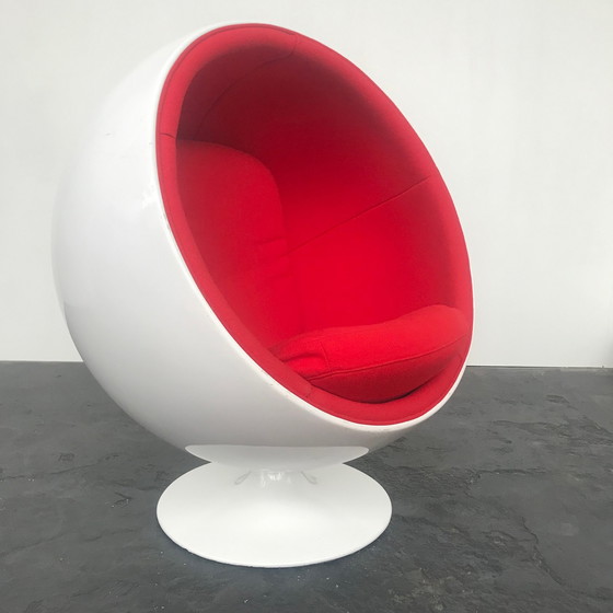 Image 1 of Space Age Ball Chair