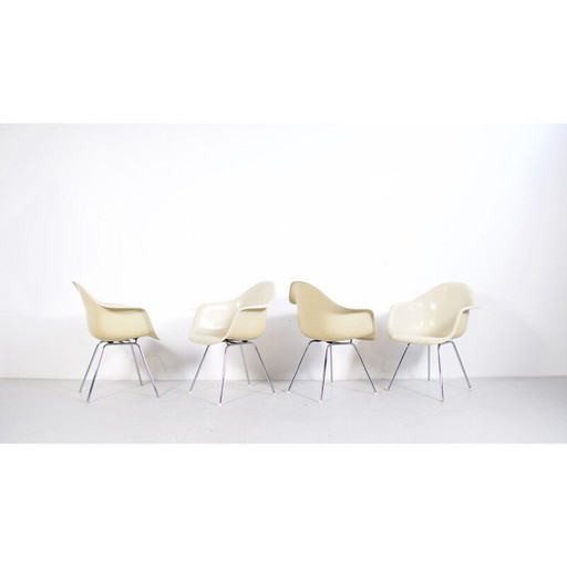 Set van 4 vintage Dax fauteuils in chroomstaal en glasvezel van Charles en Ray Eamesen voor Mobilier International, 1960