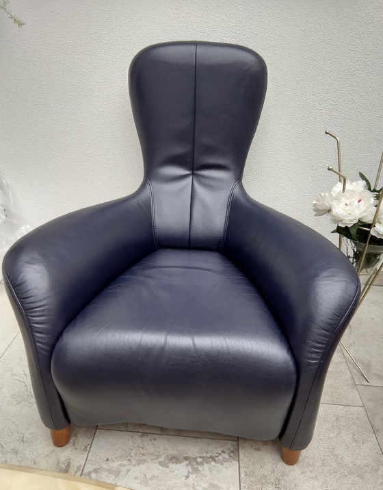 Image 1 of De Toekomst fauteuil Bugatti D-Blauw