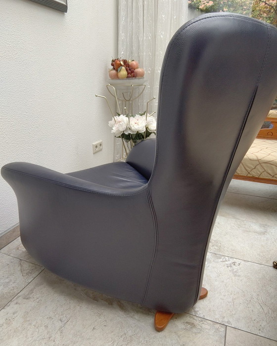 Image 1 of De Toekomst fauteuil Bugatti D-Blauw