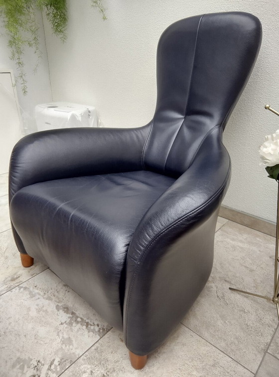 Image 1 of De Toekomst fauteuil Bugatti D-Blauw