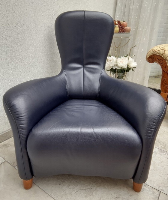 Image 1 of De Toekomst fauteuil Bugatti D-Blauw