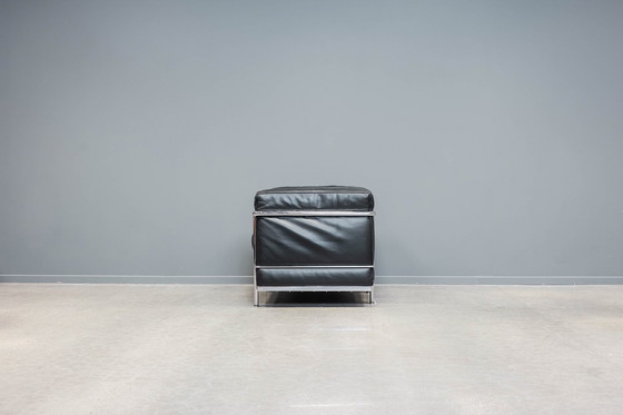 Image 1 of Corbusier Lc2 Fauteuil