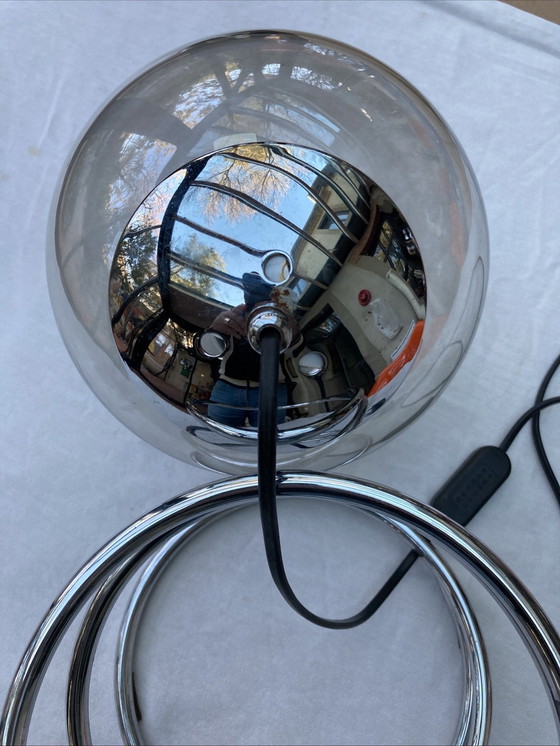 Image 1 of Space Age 70 Glazen bol en metalen tafellamp chroom