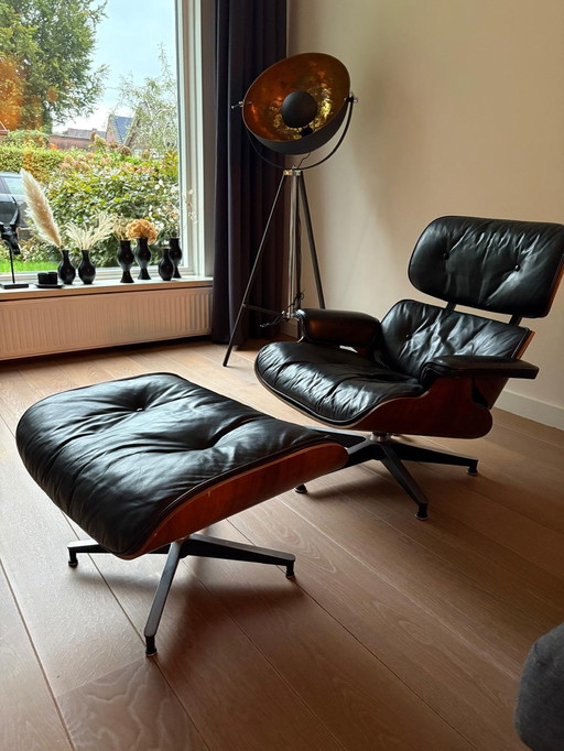 Herman Miller - Charles Eames - Fauteuil - 670 Lounge Stoel - Leder, Hout - Loungechair + Ottoman