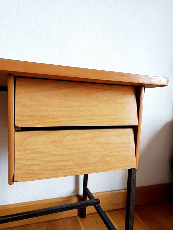 Image 1 of Formica Bureau en Stoel 1960
