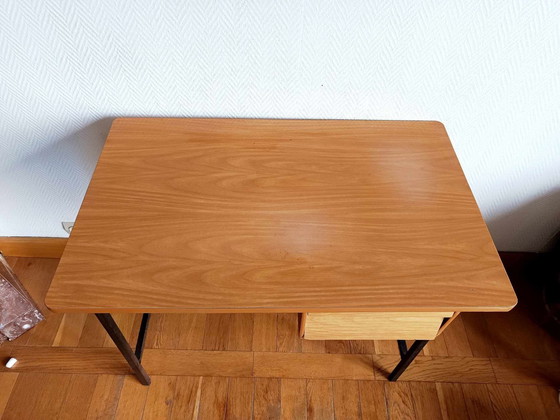 Image 1 of Formica Bureau en Stoel 1960