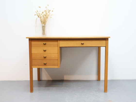 Image 1 of Vintage Bureau Eiken