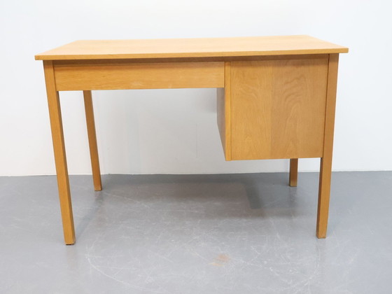 Image 1 of Vintage Bureau Eiken