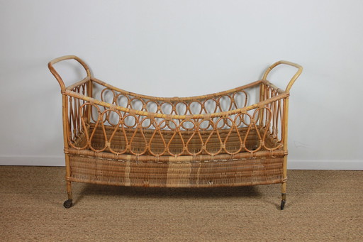 Rotan bed