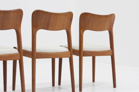 Image 1 of 4 X Koefoed Hornslet Vintage Deense Eetkamer Stoelen