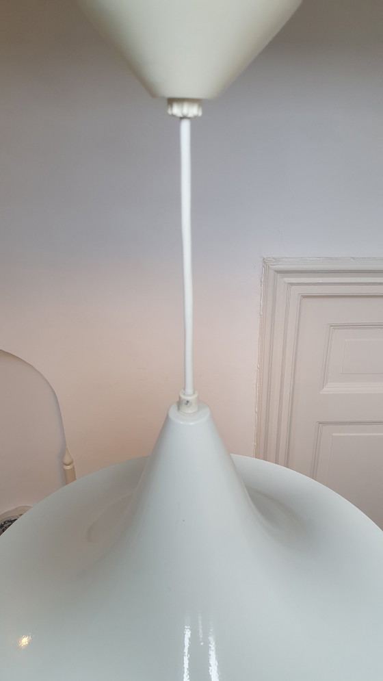 Image 1 of Vintage Heksenhoed hanglamp wit