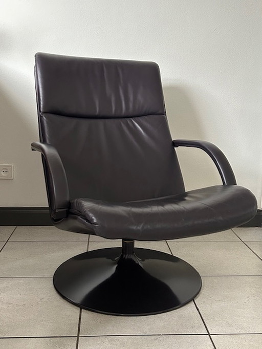 Artifort model F 196 fauteuil