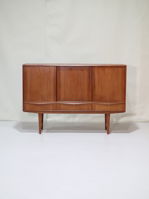 Sideboard E.W. Bach Met Bar Deens Teak Vintage