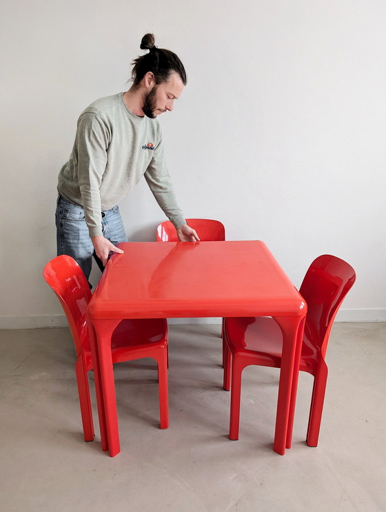 Image 1 of Rode 'Selene' Dinerset door Vico Magistretti voor Artemide 1960