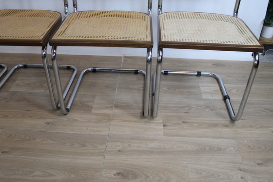 Image 1 of 4 Stoelen Model B32 Donker Beuken En Stalen Buis 1960 Italië