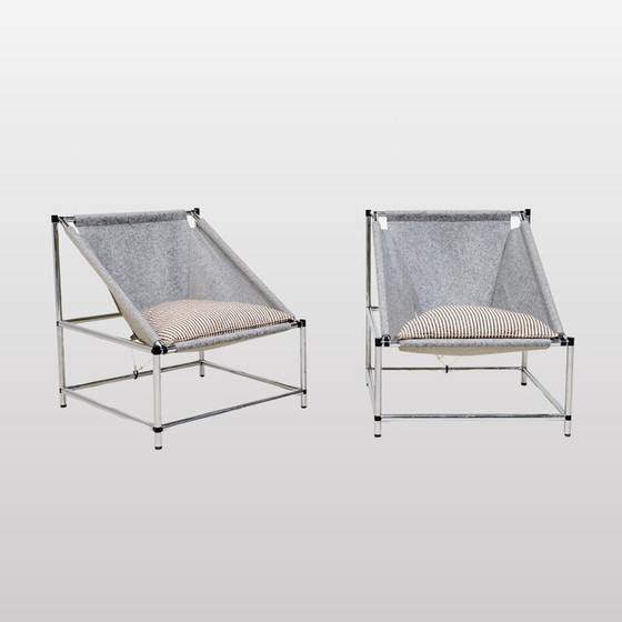 Image 1 of Paar vintage fauteuils in chromen buizen en vilten schaal, Italië 1990
