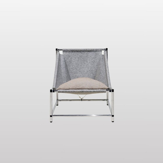 Image 1 of Paar vintage fauteuils in chromen buizen en vilten schaal, Italië 1990