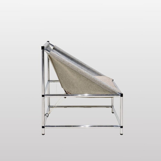 Image 1 of Paar vintage fauteuils in chromen buizen en vilten schaal, Italië 1990