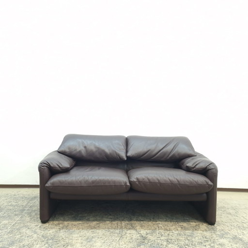 Cassina Maralunga tweezitter #1 designer sofa leren bank Magistretti