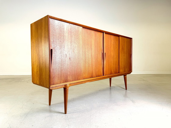 Image 1 of Mid Century Highboard Omann Jun Dressoir Gunni Omann Teakhout