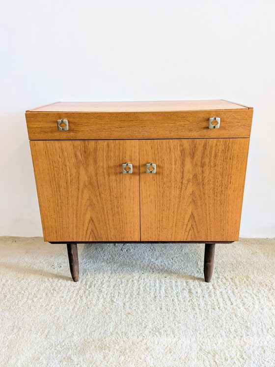 Image 1 of Vintage Scandinavisch Dressoir 