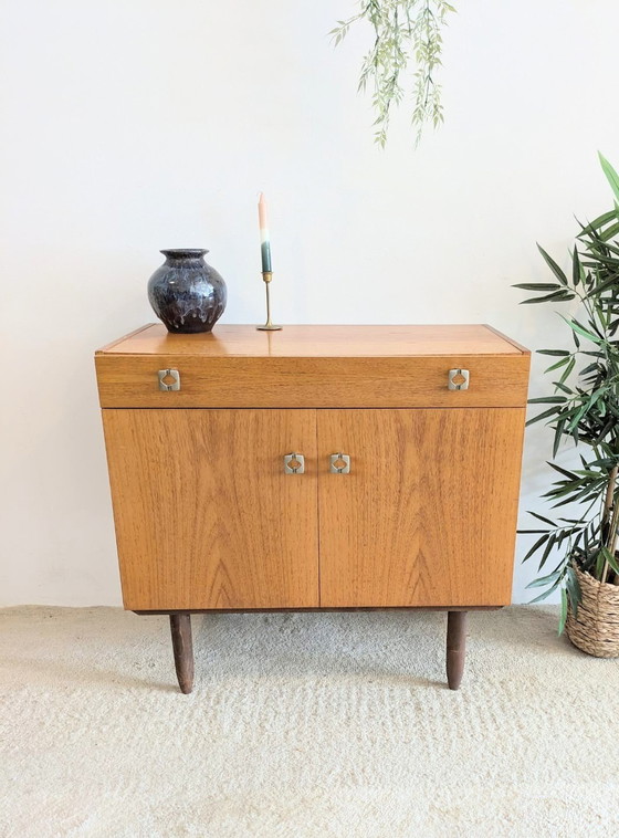 Image 1 of Vintage Scandinavisch Dressoir 