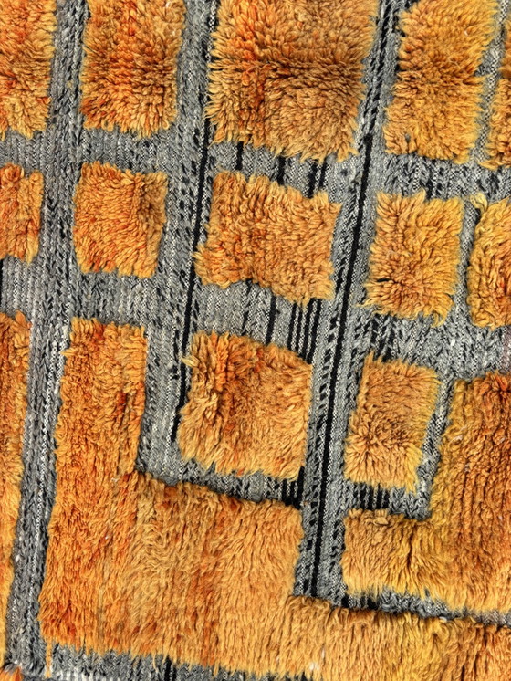 Image 1 of "Tiziri" - Mid Century Modern Oranje Marokkaans Wollen Vloerkleed - 200x300 cm