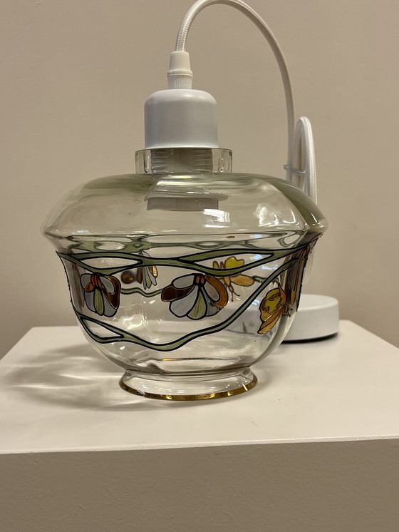 Image 1 of Vintage Hanglamp Glas Gekleurd met Bloemen en Vlinders