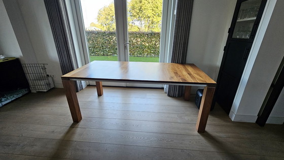 Image 1 of Leolux Vivre  Eettafel Uitschuifbaar